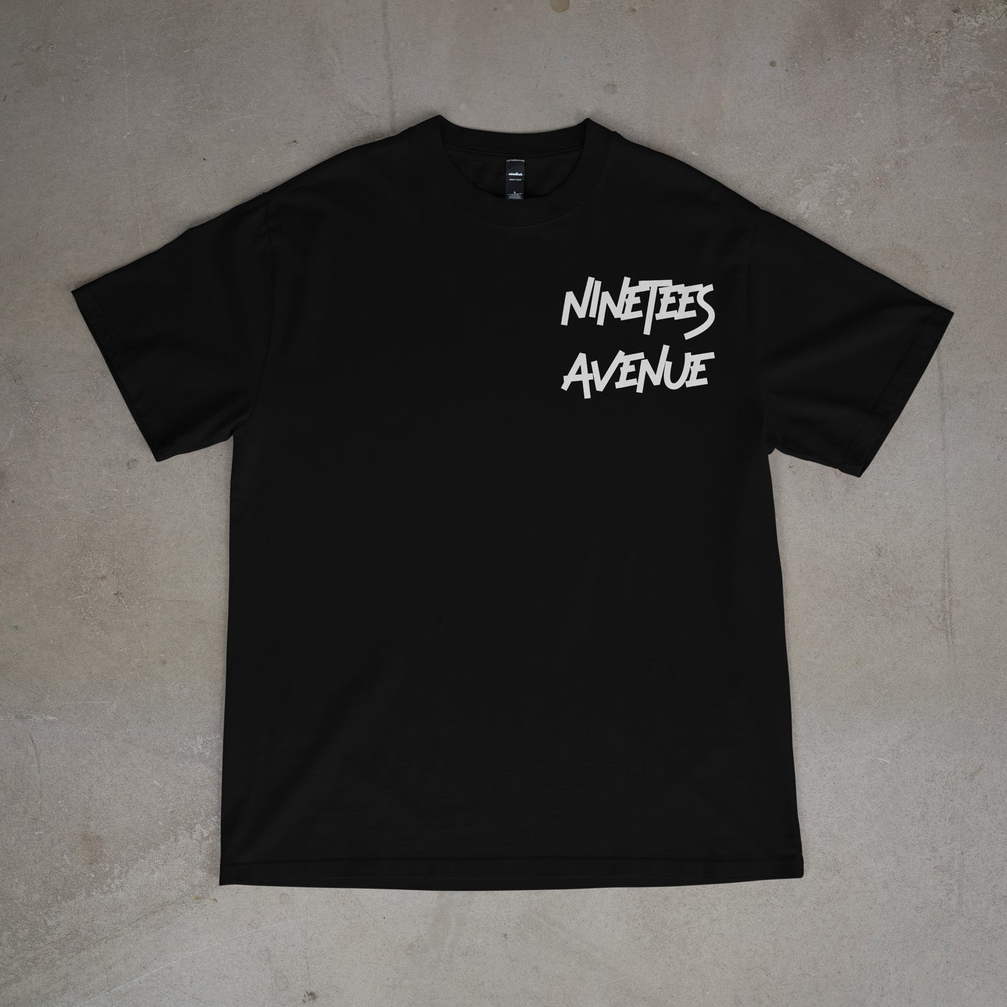 ESSENTIALS TEE BLACK